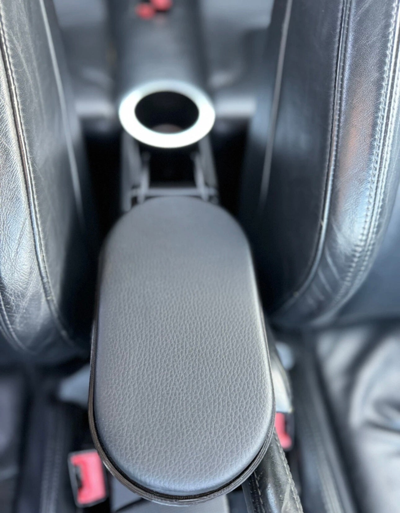 Audi TT MK2 Armrest and Large Bottle Holder