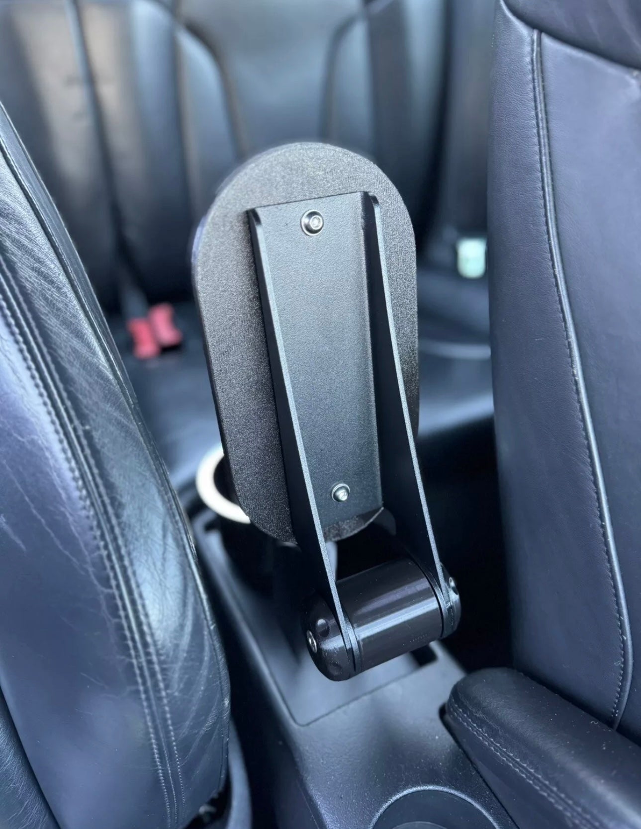 Audi TT MK2 Armrest and Large Bottle Holder